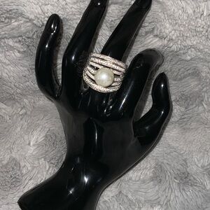 Elegant Pearl Ring